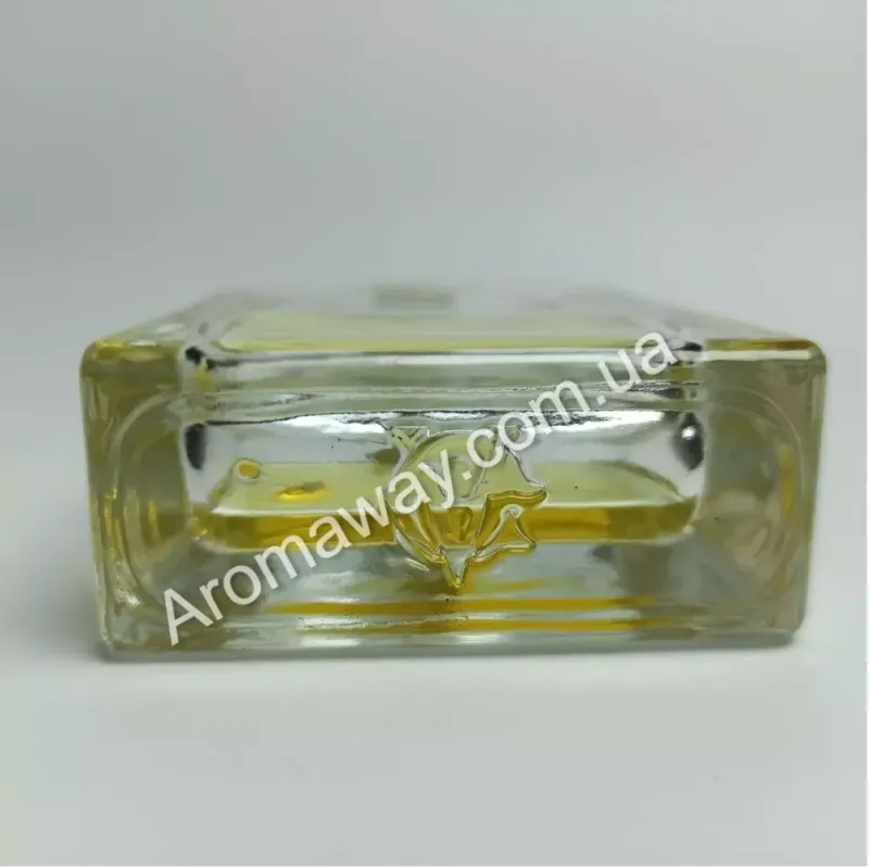 Annick Goutal Les Absolus 1001 Ouds EDP — оригінальний парфум, ракурс 3