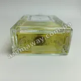 Il Profvmo Osmo Scents Santal Rouge EDP — оригінальний парфум, ракурс 3