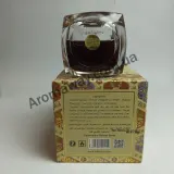 Lattafa Perfumes Raghba EDP — оригінальний парфум, ракурс 3