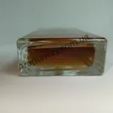 Serge Lutens Un Bois Vanille EDP — оригінальний парфум, ракурс 4